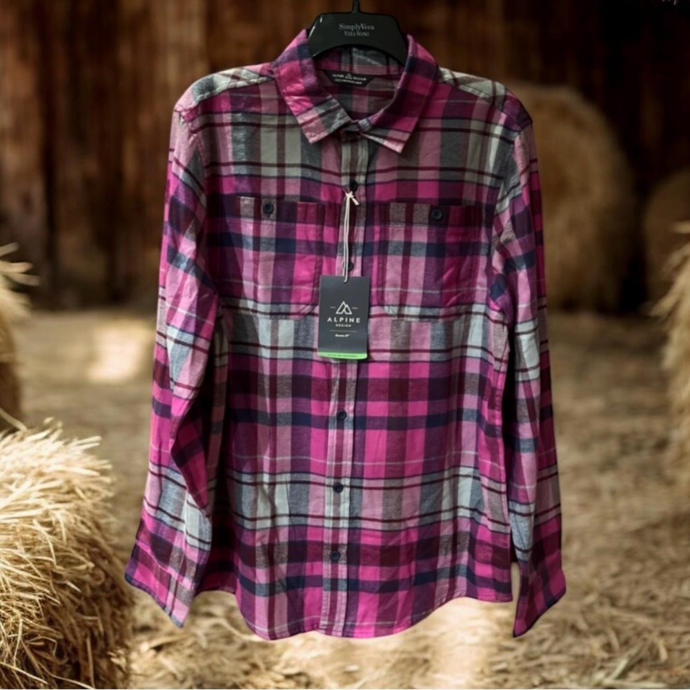 NWT Alpine Design Plaid Flannel Long Sleeve Button Up Shirt